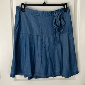 Ann Taylor Women's Blue Chambray Lace Up Skirt | Size 12
